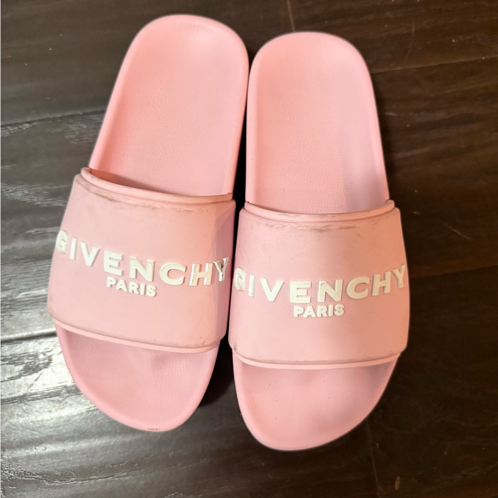 Givenchy Light Pink Logo Slides